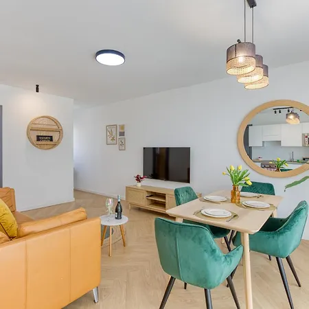 Luxury By Beyond Air With Shared Rooftop Pool & Bbq * Sliema