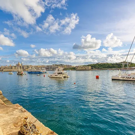 Luxury By Beyond Air With Shared Rooftop Pool & Bbq *
