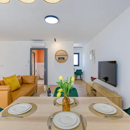 Luxury By Beyond Air With Shared Rooftop Pool & Bbq Appartement *