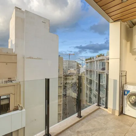 Appartement Luxury By Beyond Air With Shared Rooftop Pool & Bbq Sliema