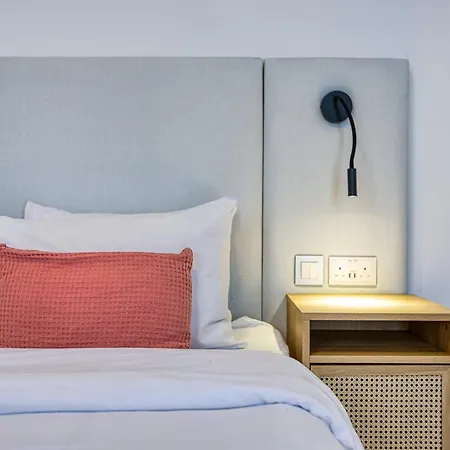 Luxury By Beyond Air With Shared Rooftop Pool & Bbq Apartamento