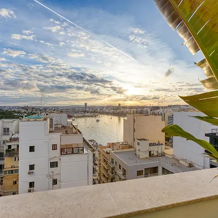 Luxury By Beyond Air With Shared Rooftop Pool & Bbq *