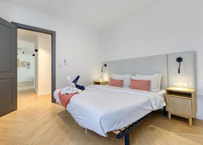 Luxury By Beyond Air With Shared Rooftop Pool & Bbq * Σλιέμα