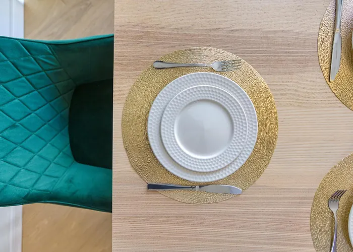 Luxury By Beyond Air With Shared Rooftop Pool & Bbq *