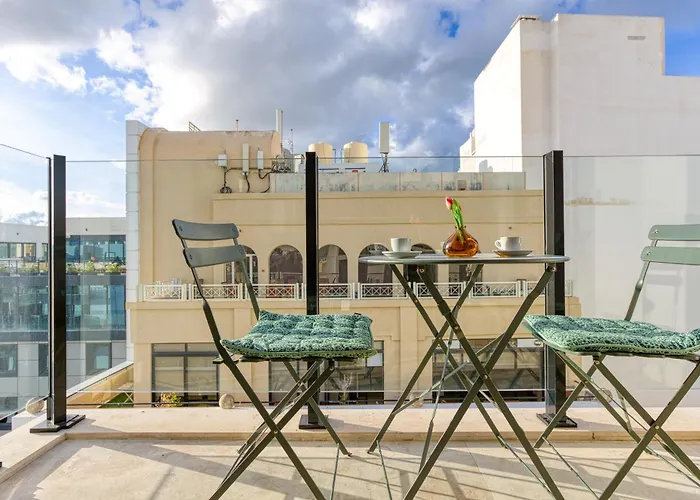 Luxury By Beyond Air With Shared Rooftop Pool & Bbq