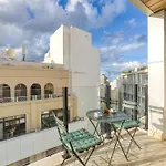 Apartmán Luxury By Beyond Air With Shared Rooftop Pool & Bbq Sliema