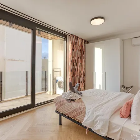Apartment Luxury By Beyond Air With Shared Rooftop Pool & Bbq Sliema