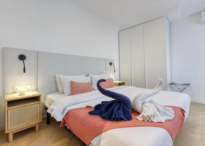 Luxury By Beyond Air With Shared Rooftop Pool & Bbq Apartment Sliema